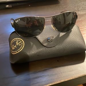 Women’s Raybans